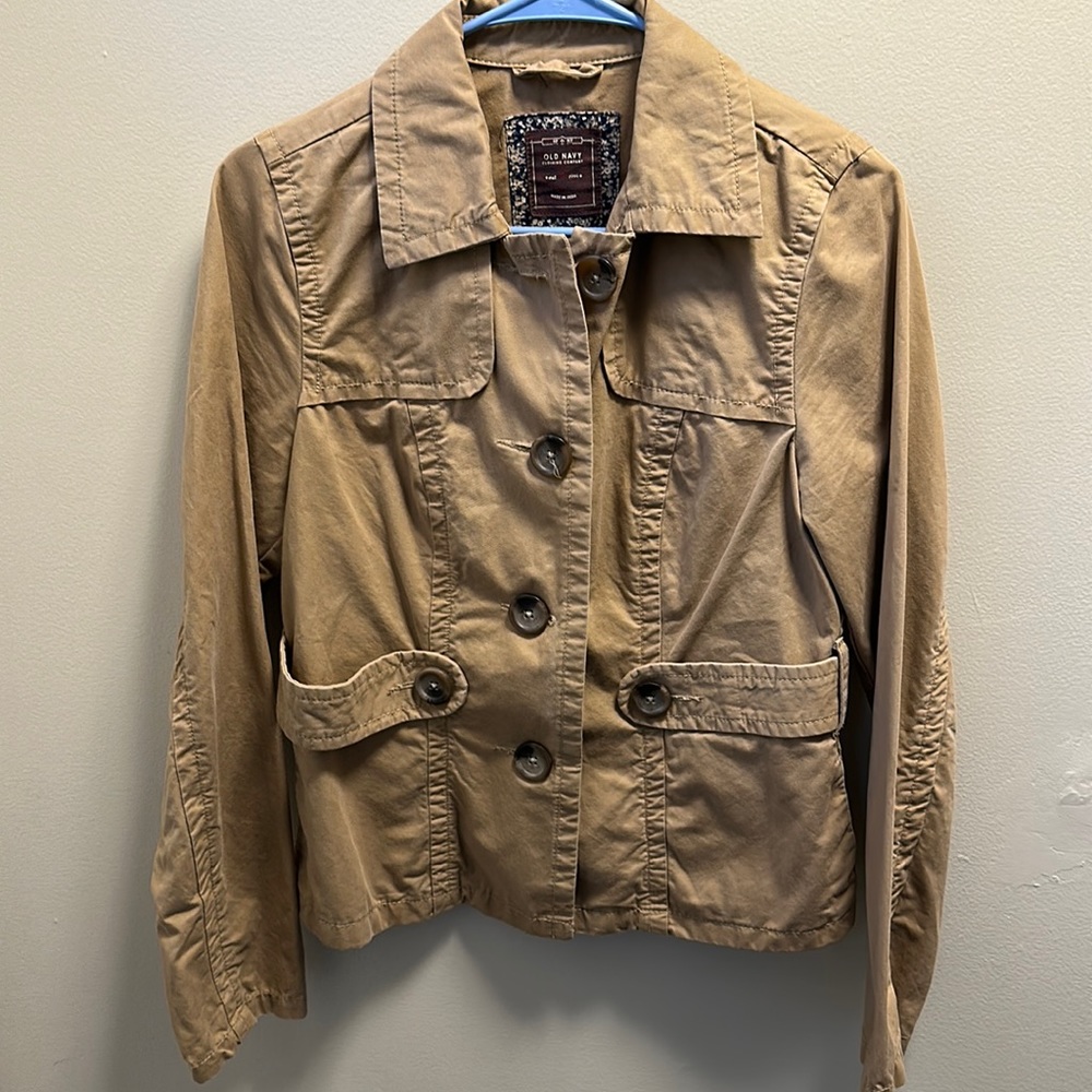 Old Navy Women’s Tan jacket size small
